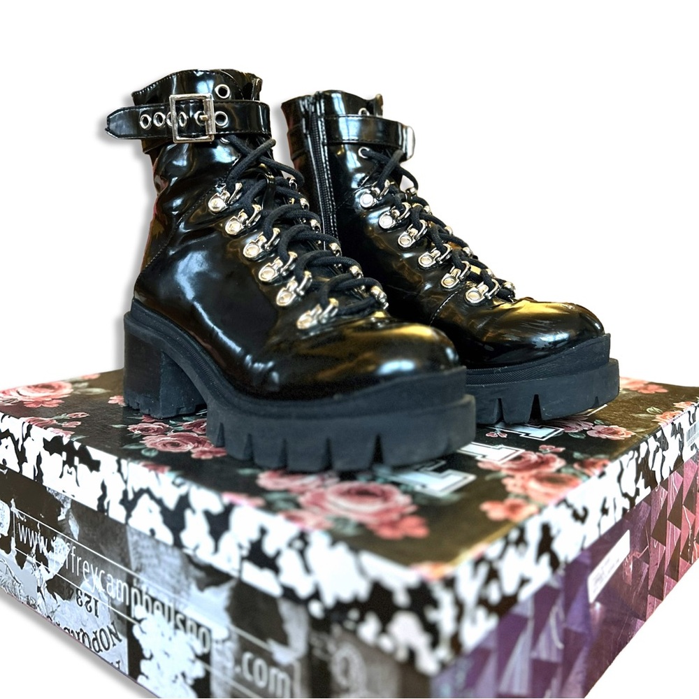 Jeffrey Campbell “Czech” Platform Lace-Up Boots – Black Patent – Women’s 7.5